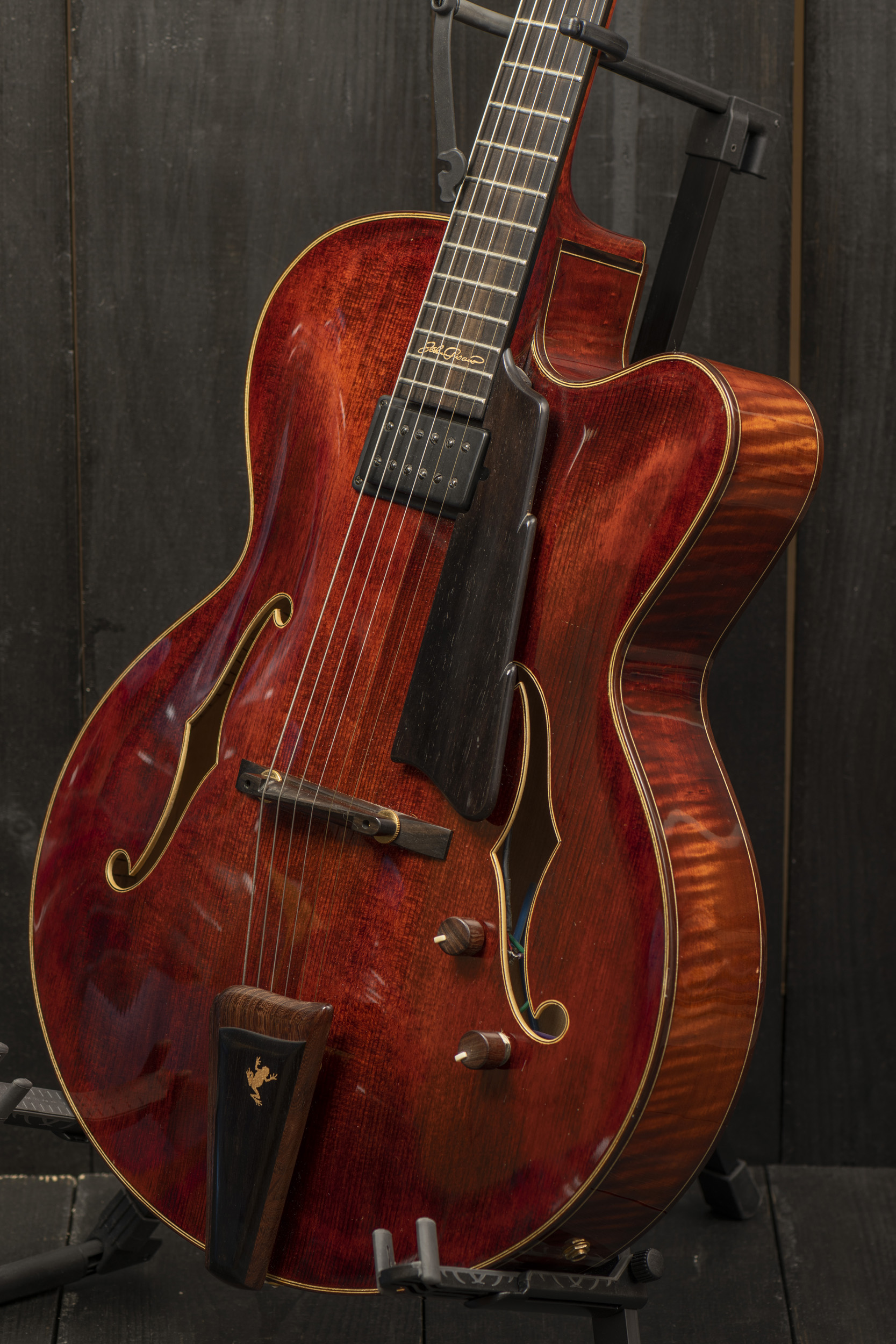 Instrument Available at GuitarTex in San Antonio, Texas | www.guitartex.com | 210-822-1595