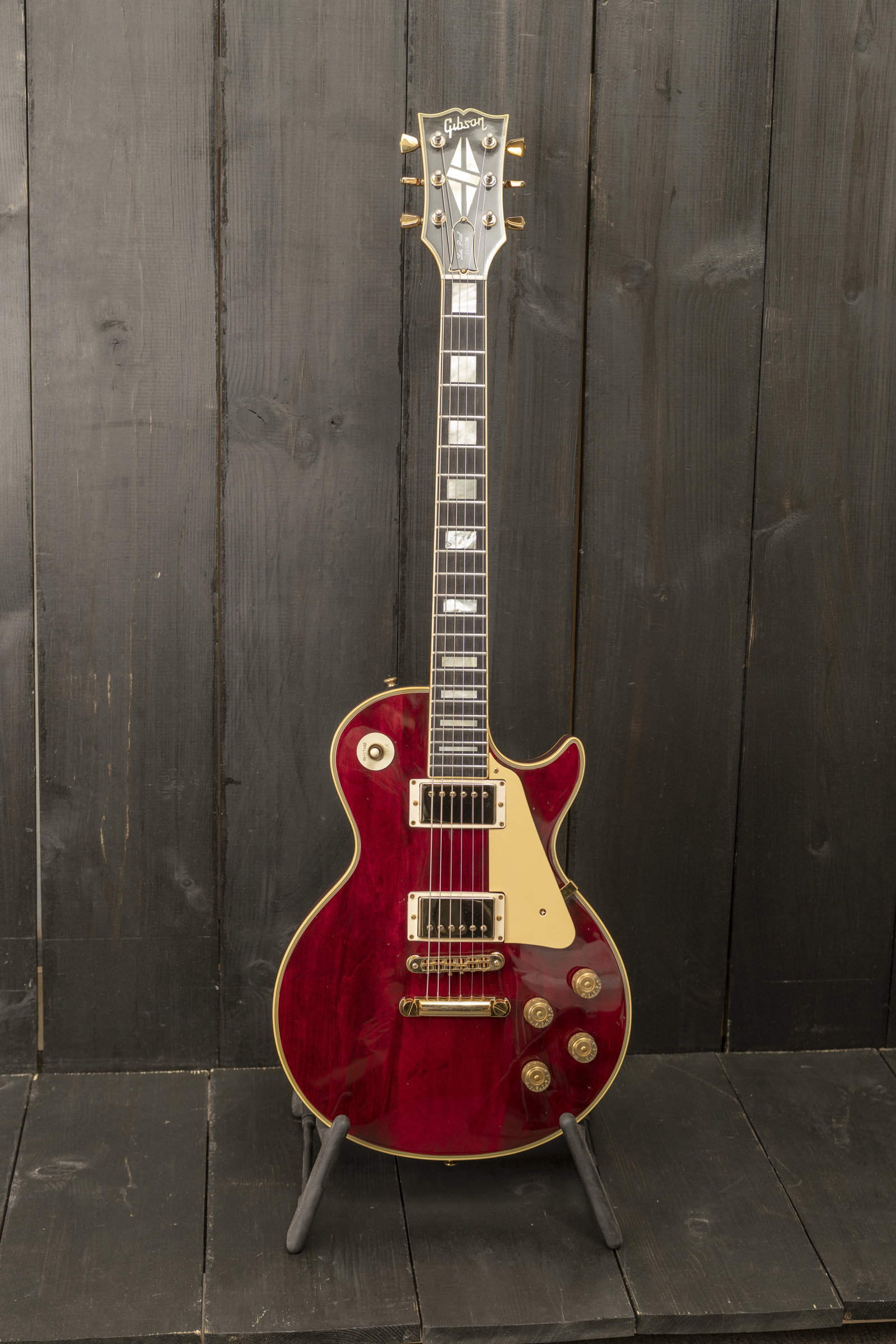Instrument Available at GuitarTex in San Antonio, Texas | www.guitartex.com | 210-822-1595